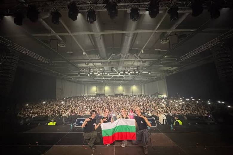 Мобилно оборудване от StroyRent за концерта на XLOV в България